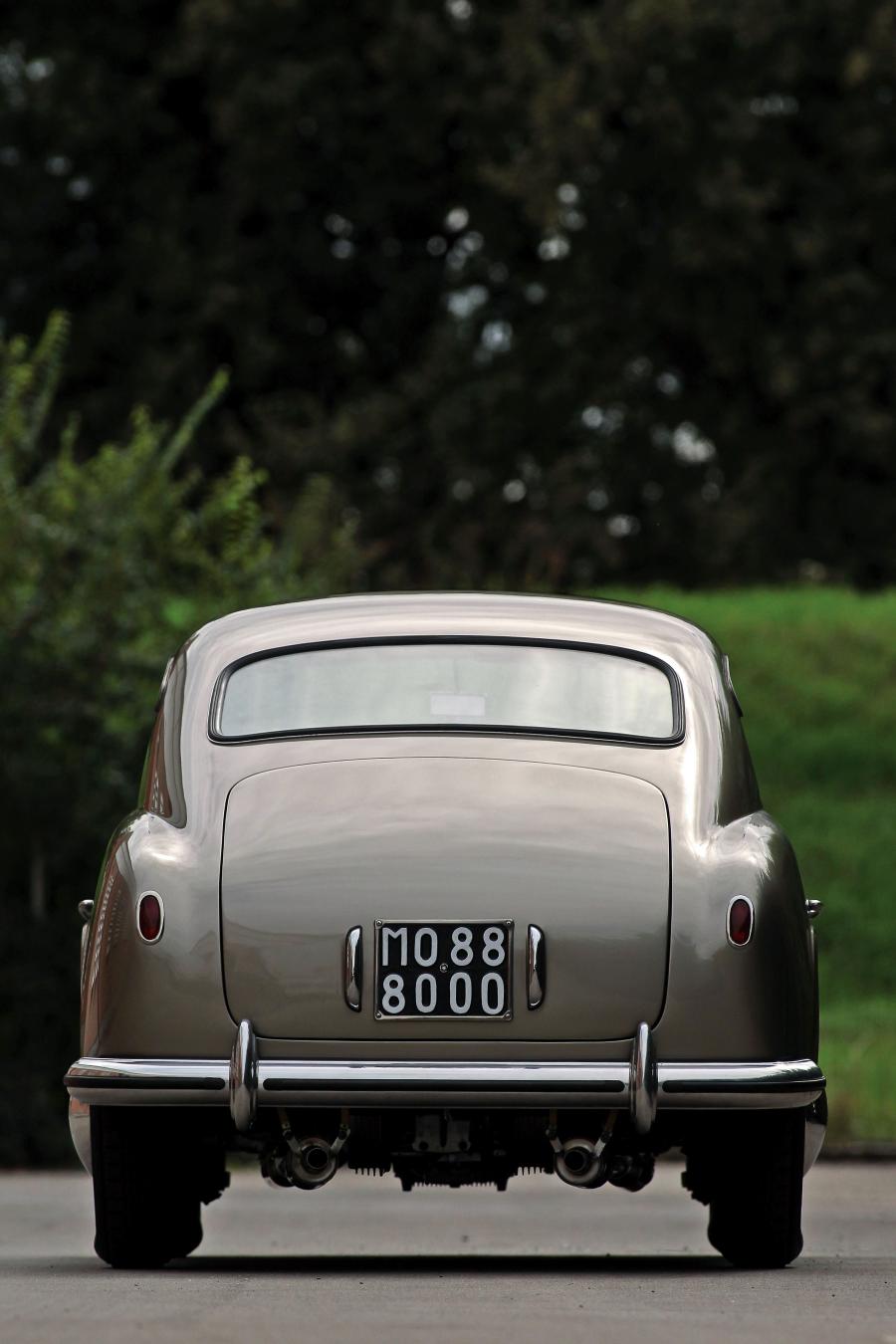  Lancia Aurelia B20 GT Coupe 1951 года  (фото 11 из 21)